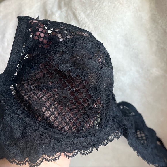 Adore Me (NWT) 32 C black lace floral bra - clothes - Picture 5 of 17